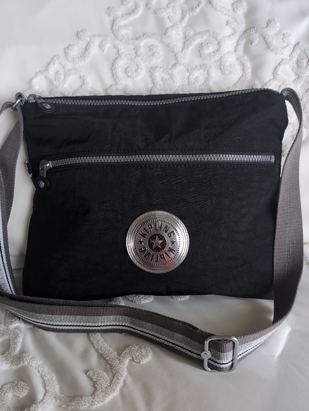 Kipling 🖤 Black Silver HOLOGRAM Crossbody Travel Bag  LTD Edition NWOT